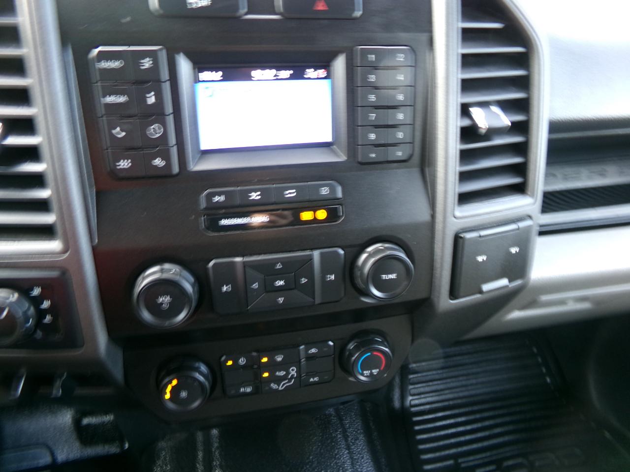 Ford Super Duty F-250 SRW XL 4WD Crew Cab 8' Box 2022