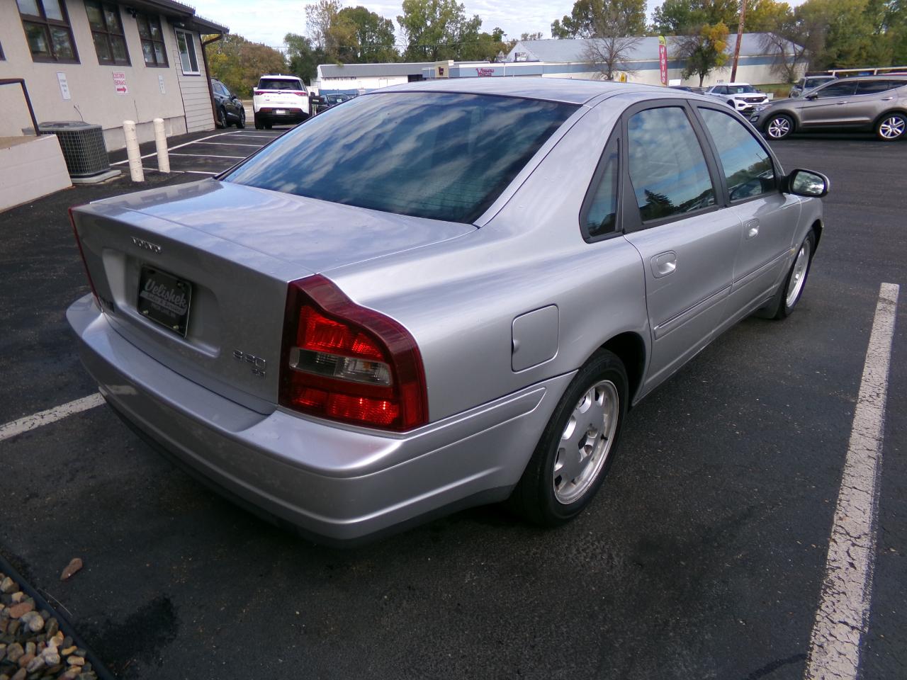Volvo S80 2.9 A SR 4dr Sdn w/Sunroof 2002