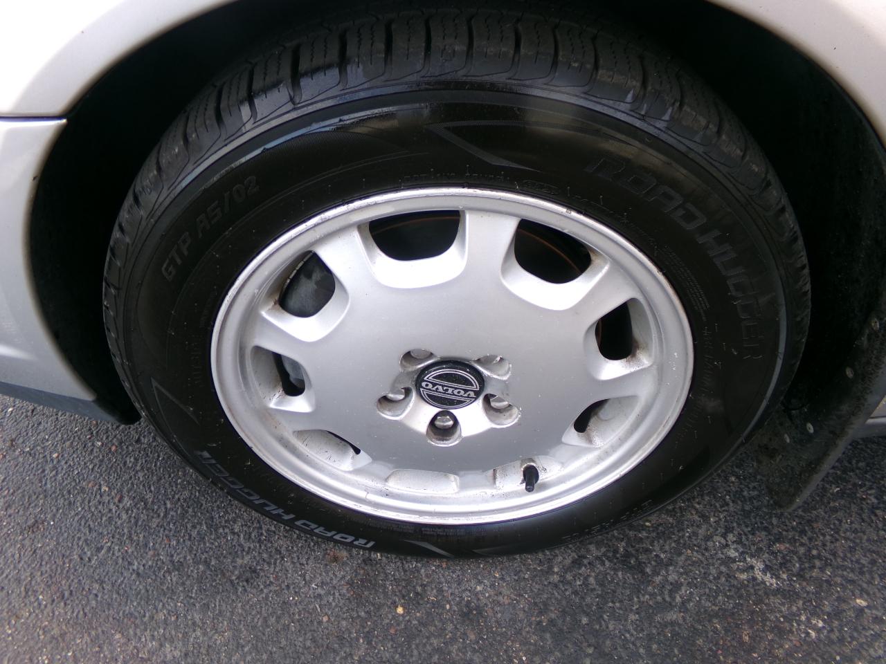 Volvo S80 2.9 A SR 4dr Sdn w/Sunroof 2002