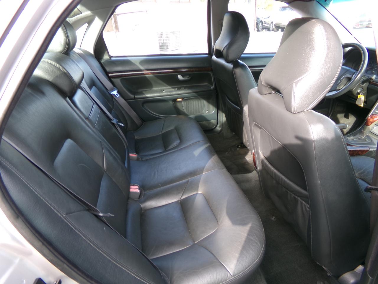 Volvo S80 2.9 A SR 4dr Sdn w/Sunroof 2002