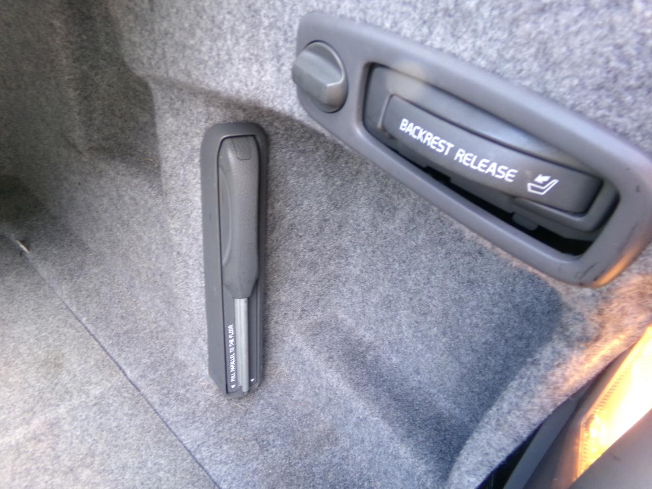Volvo S80 2.9 A SR 4dr Sdn w/Sunroof 2002