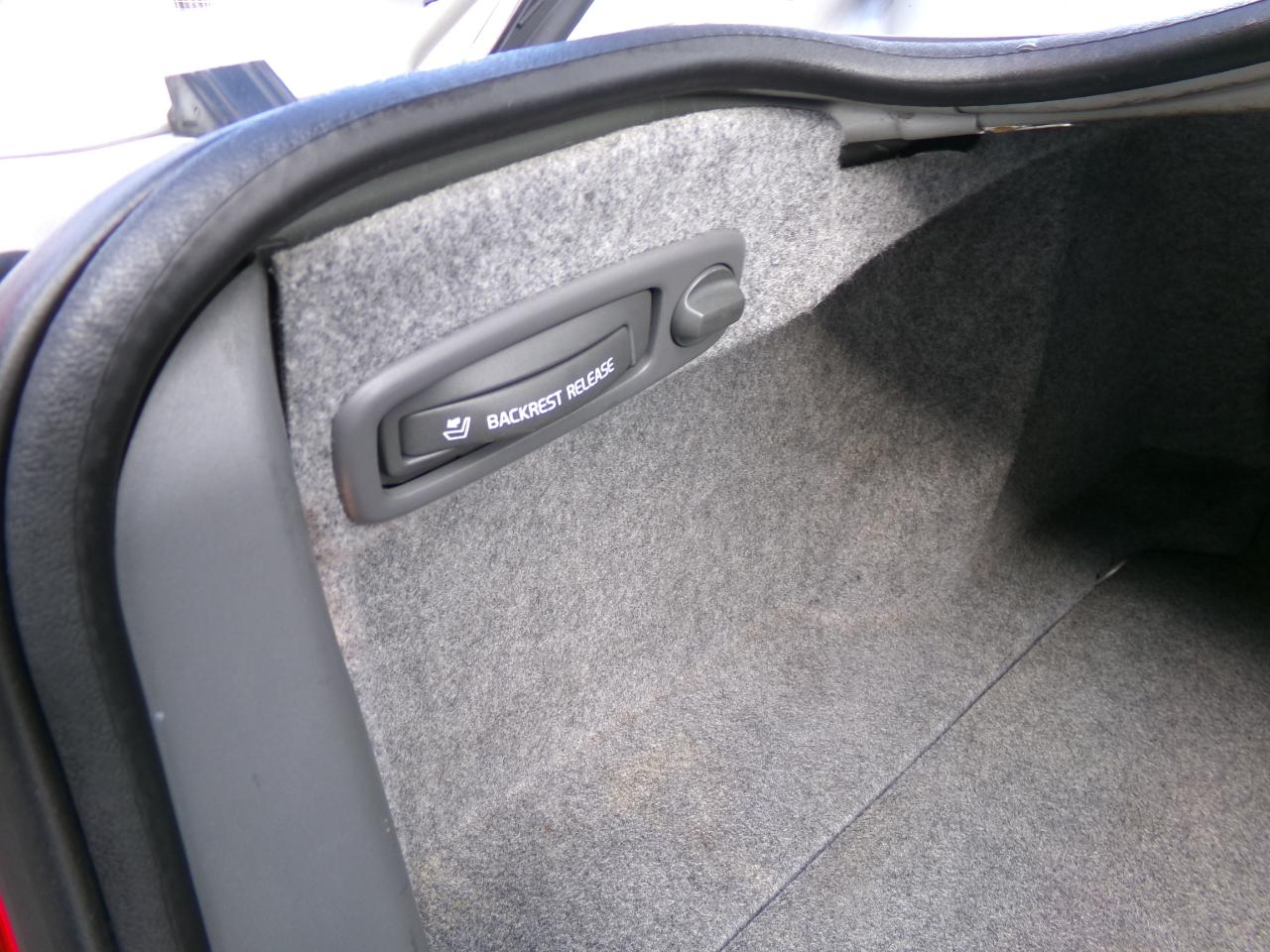 Volvo S80 2.9 A SR 4dr Sdn w/Sunroof 2002