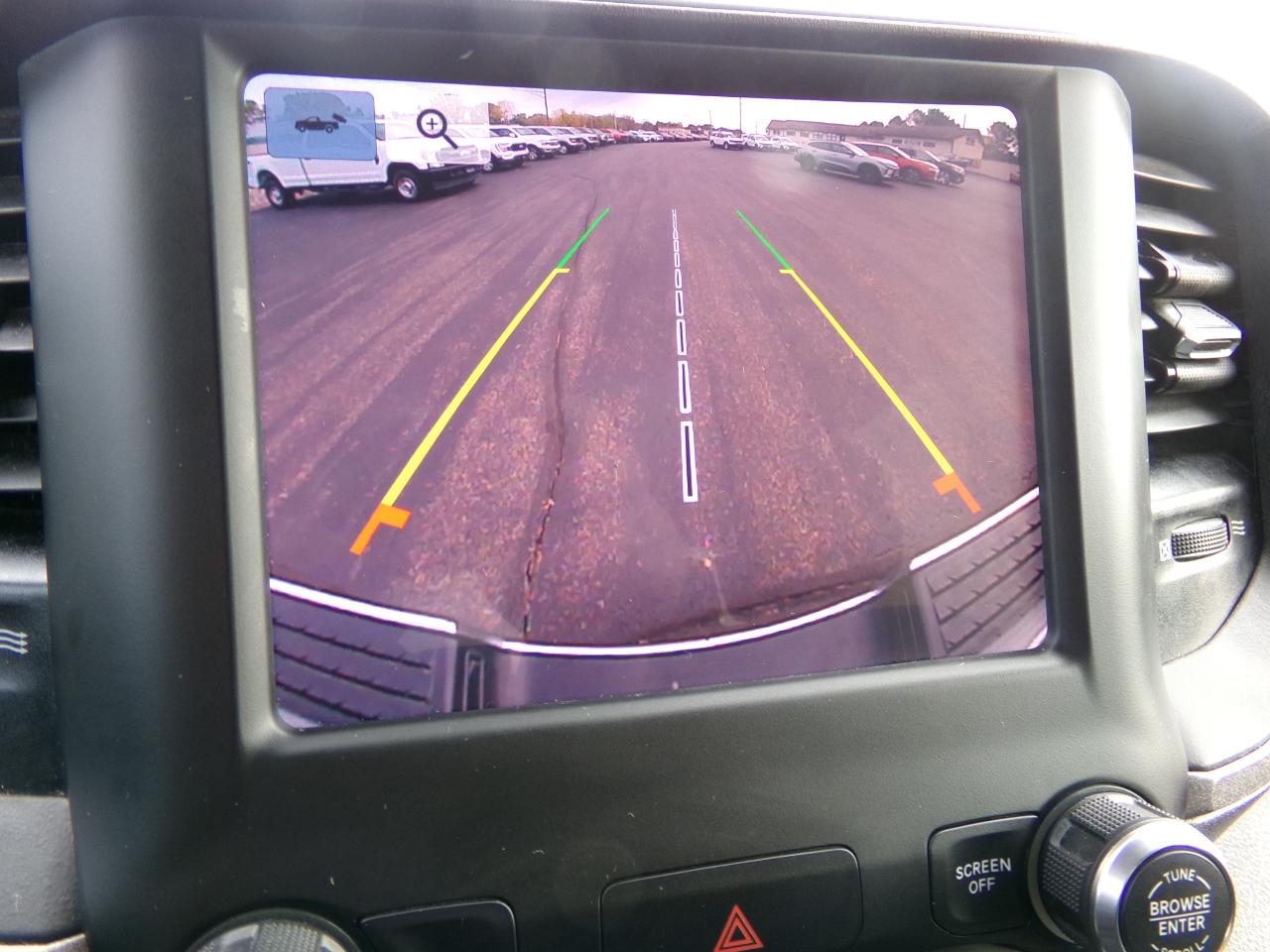 RAM 2500 Tradesman 4x4 Crew Cab 8' Box 2022