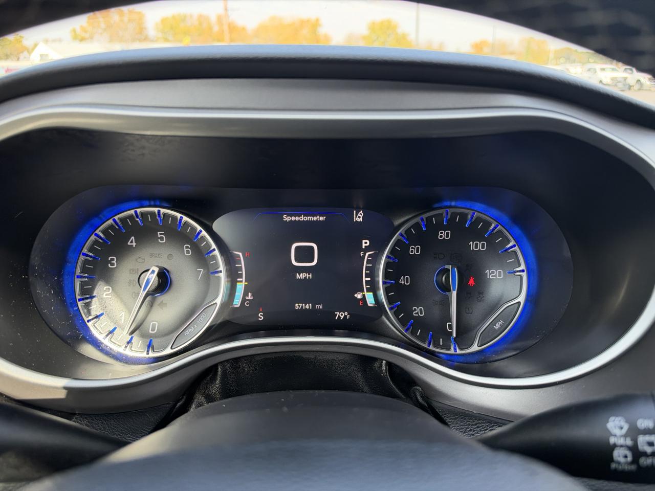 Chrysler Pacifica Select FWD 2025