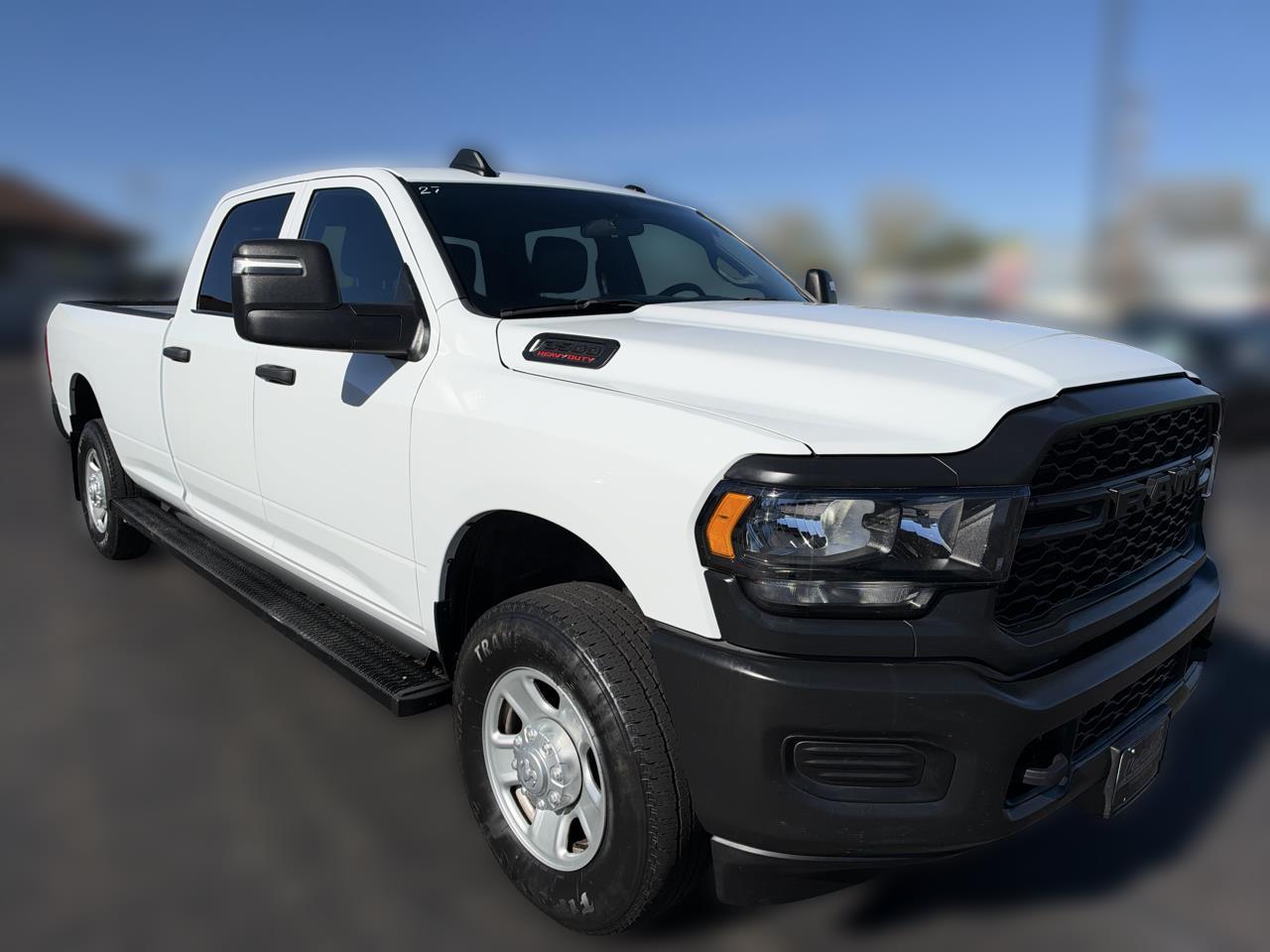 RAM 3500 Tradesman 4x4 Crew Cab 8' Box 2023