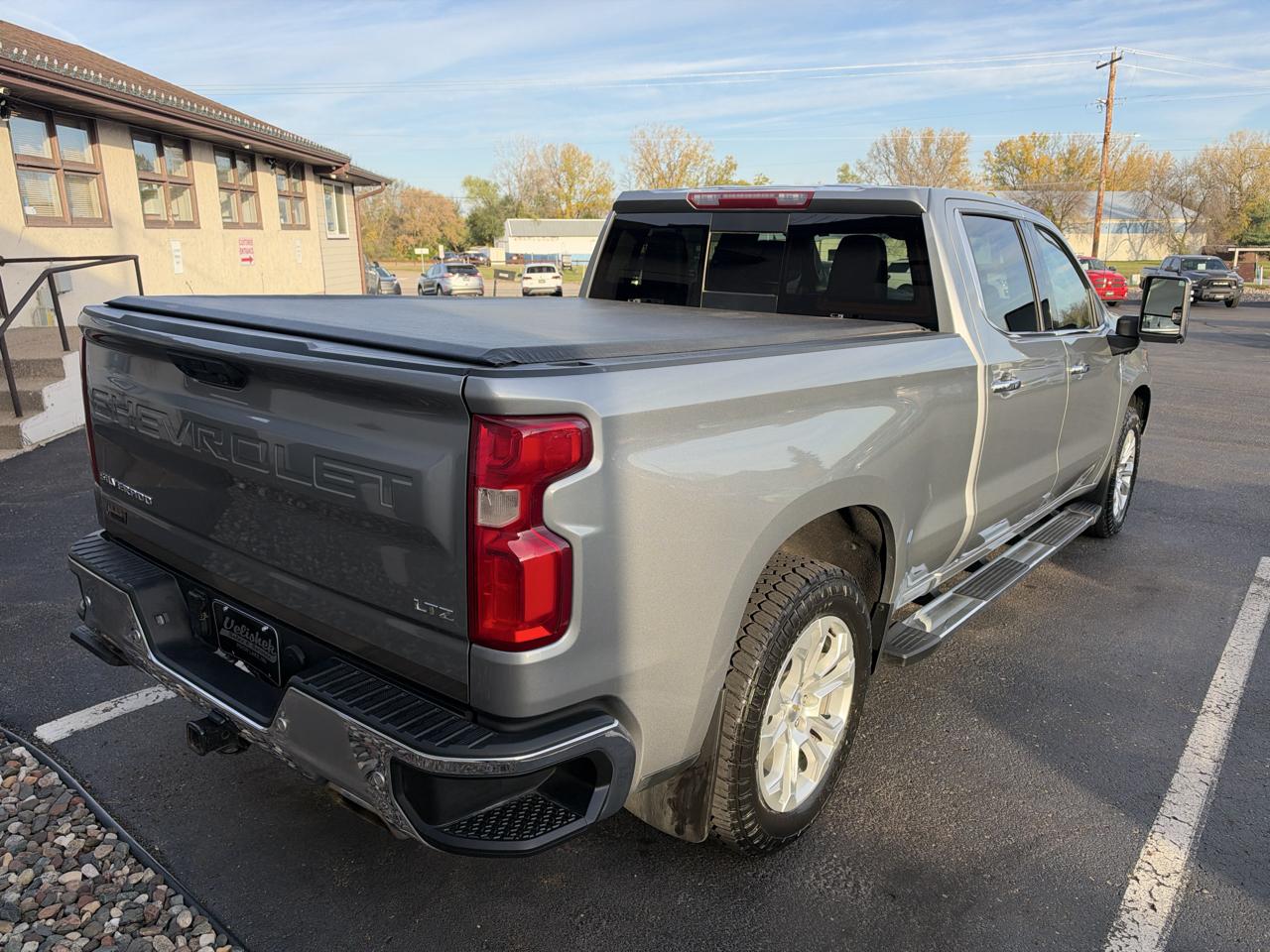 Chevrolet Silverado 1500 4WD Crew Cab 157" LTZ 2024