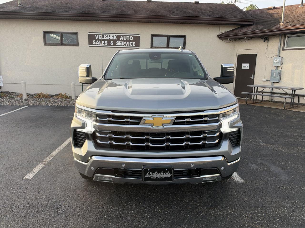 Chevrolet Silverado 1500 4WD Crew Cab 157" LTZ 2024