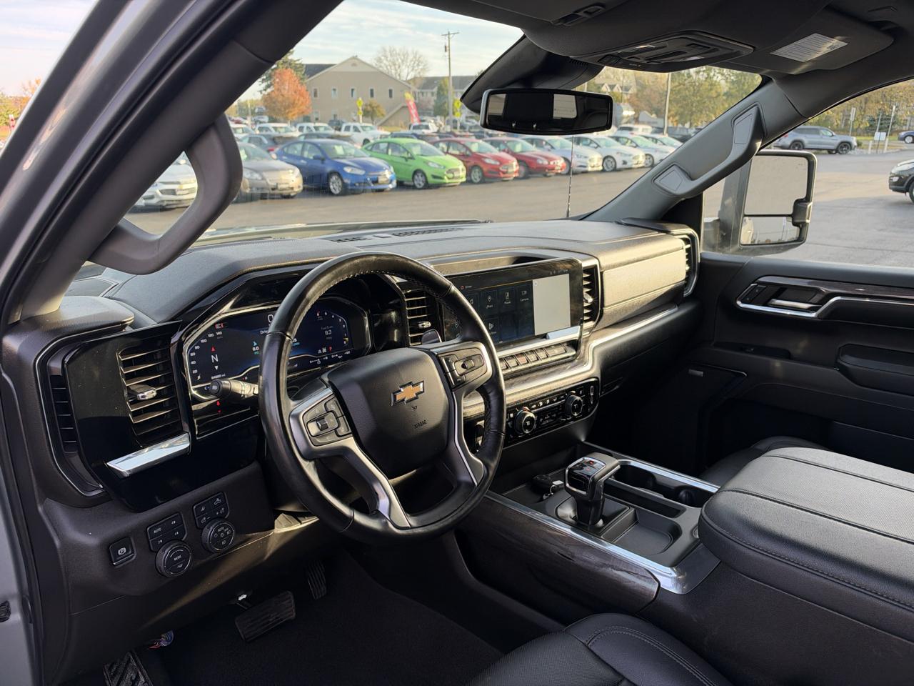 Chevrolet Silverado 1500 4WD Crew Cab 157" LTZ 2024