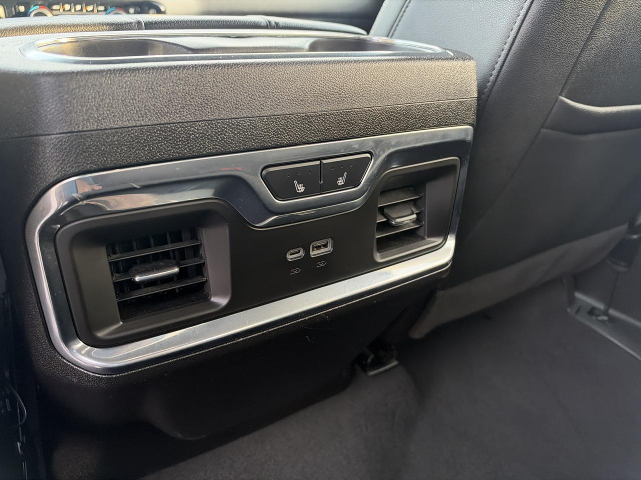 Chevrolet Silverado 1500 4WD Crew Cab 157" LTZ 2024