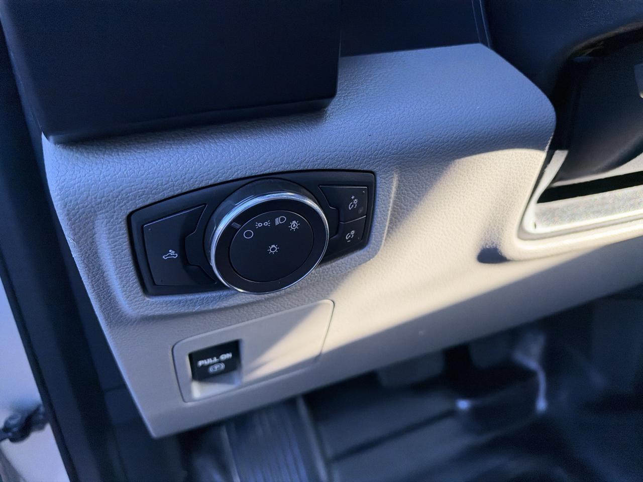 Ford F-150 XL 4WD Reg Cab 6.5' Box 2018