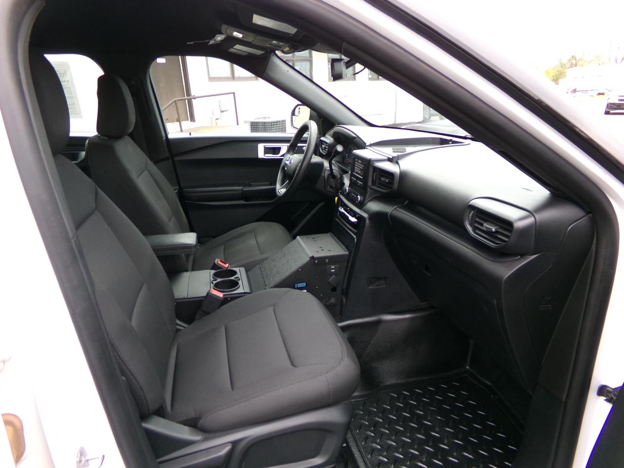 Ford Explorer  2021