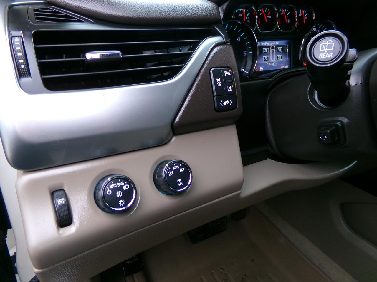 Chevrolet Tahoe 4WD 4dr LTZ 2015