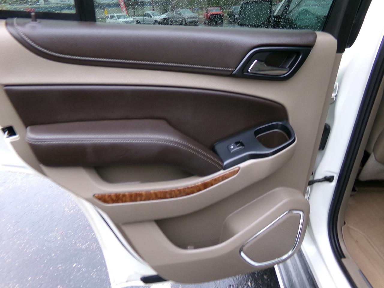 Chevrolet Tahoe 4WD 4dr LTZ 2015