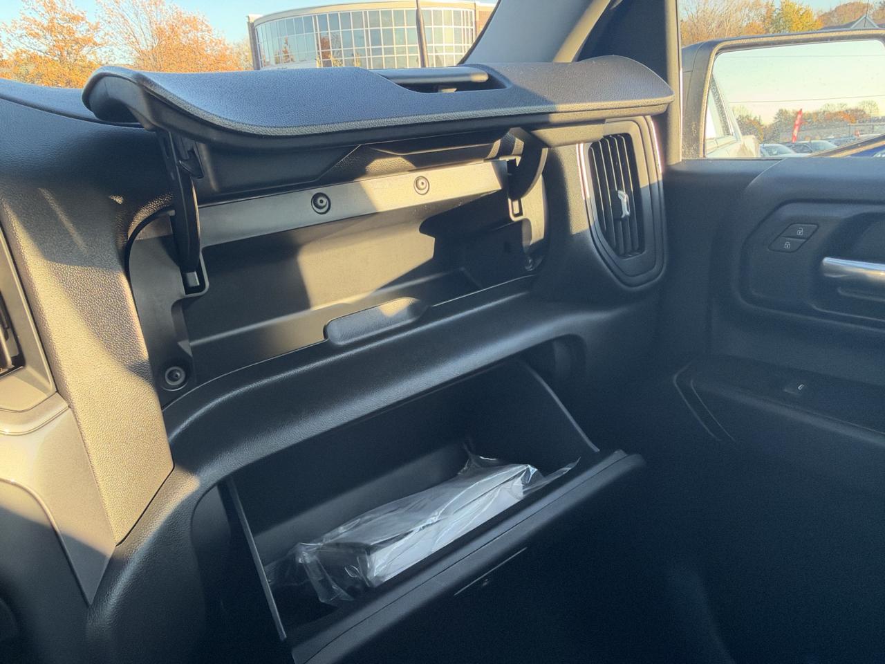 Chevrolet Silverado 2500HD 4WD Crew Cab 159" Work Truck 2022
