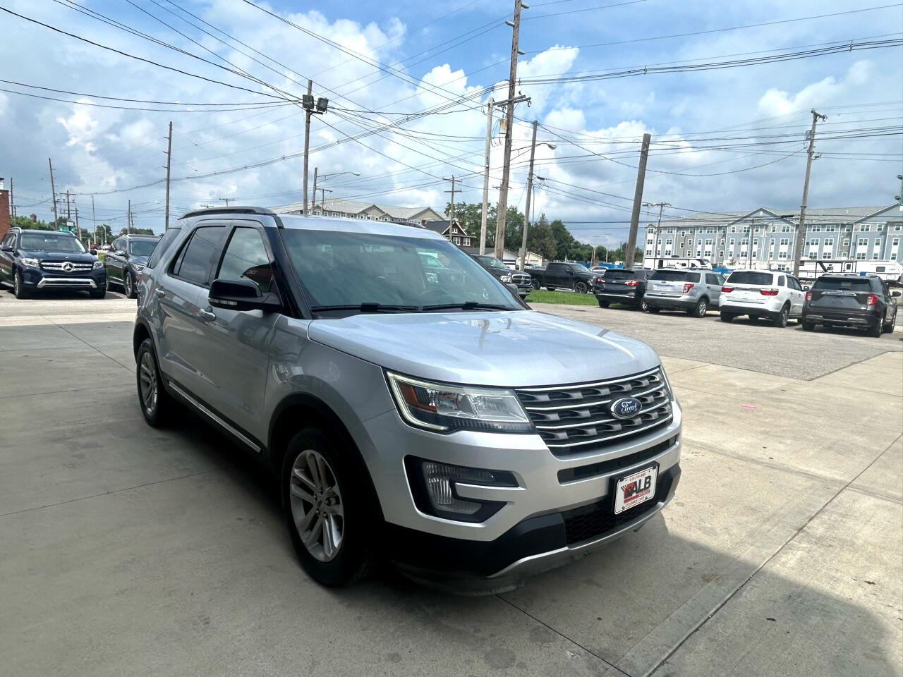 Ford Explorer XLT FWD 2017 Ford Explorer XLT FWD 2017