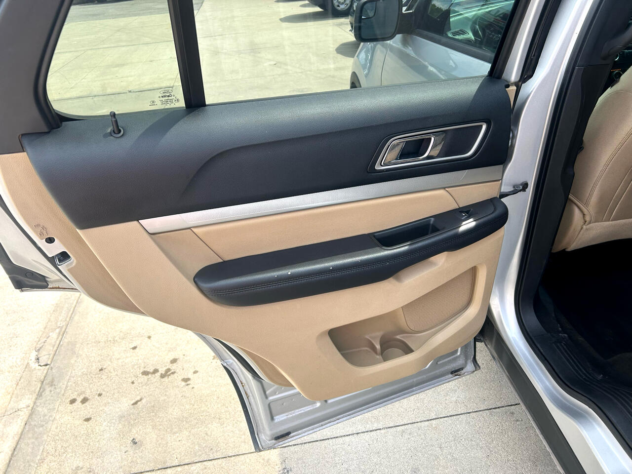 Ford Explorer XLT FWD 2017 Ford Explorer XLT FWD 2017