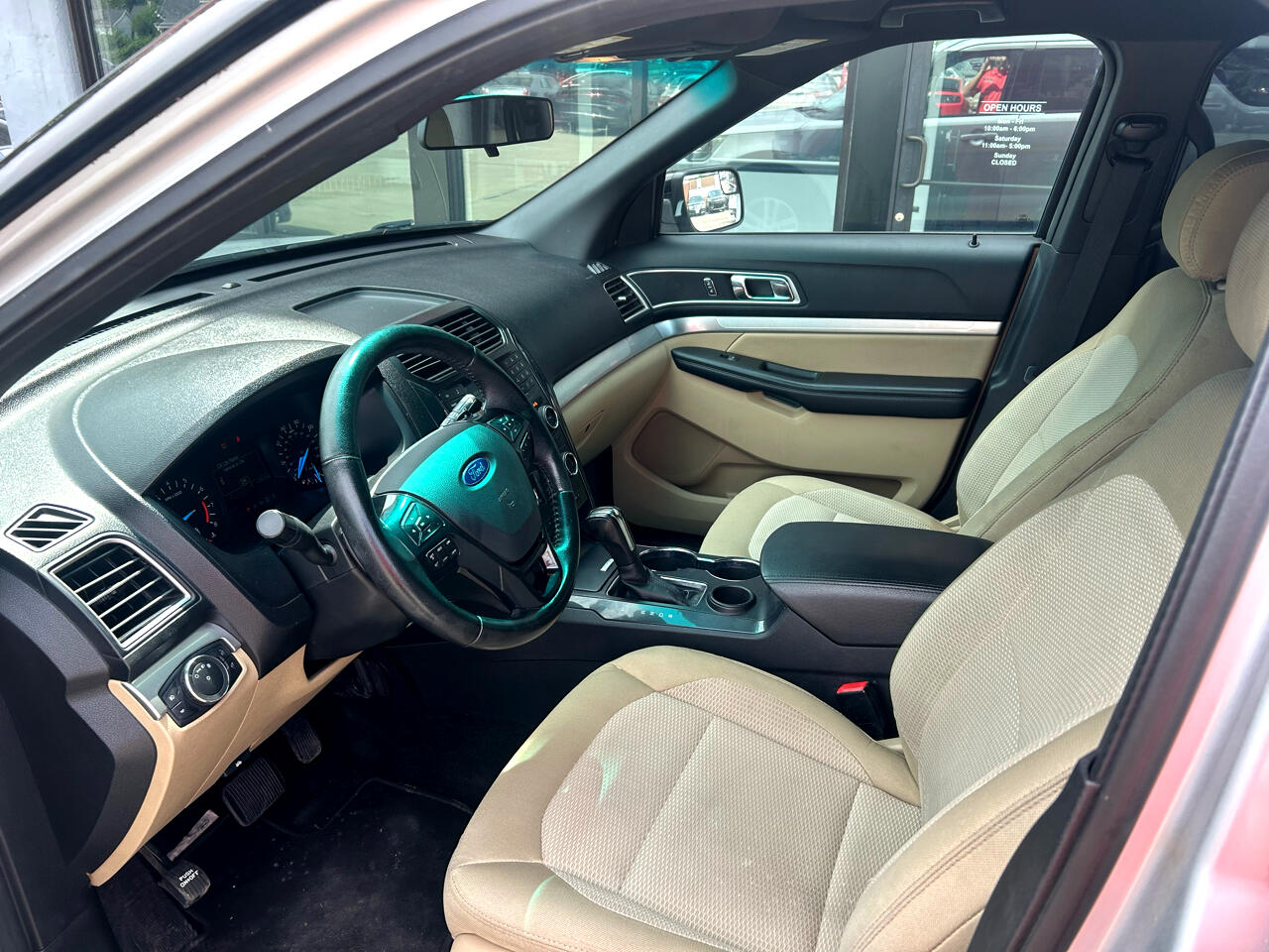 Ford Explorer XLT FWD 2017 Ford Explorer XLT FWD 2017