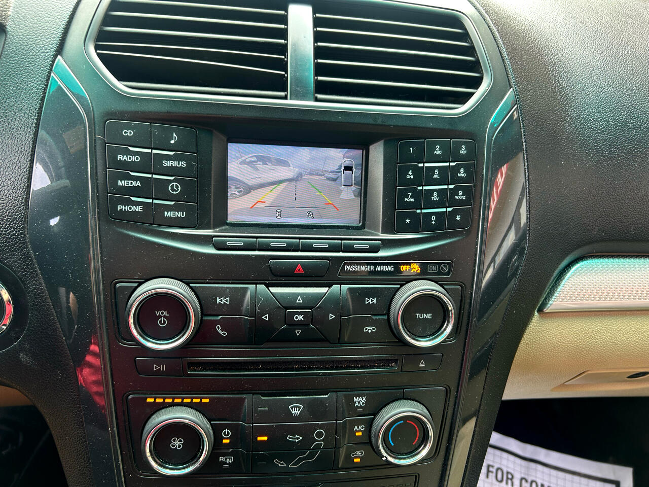 Ford Explorer XLT FWD 2017 Ford Explorer XLT FWD 2017