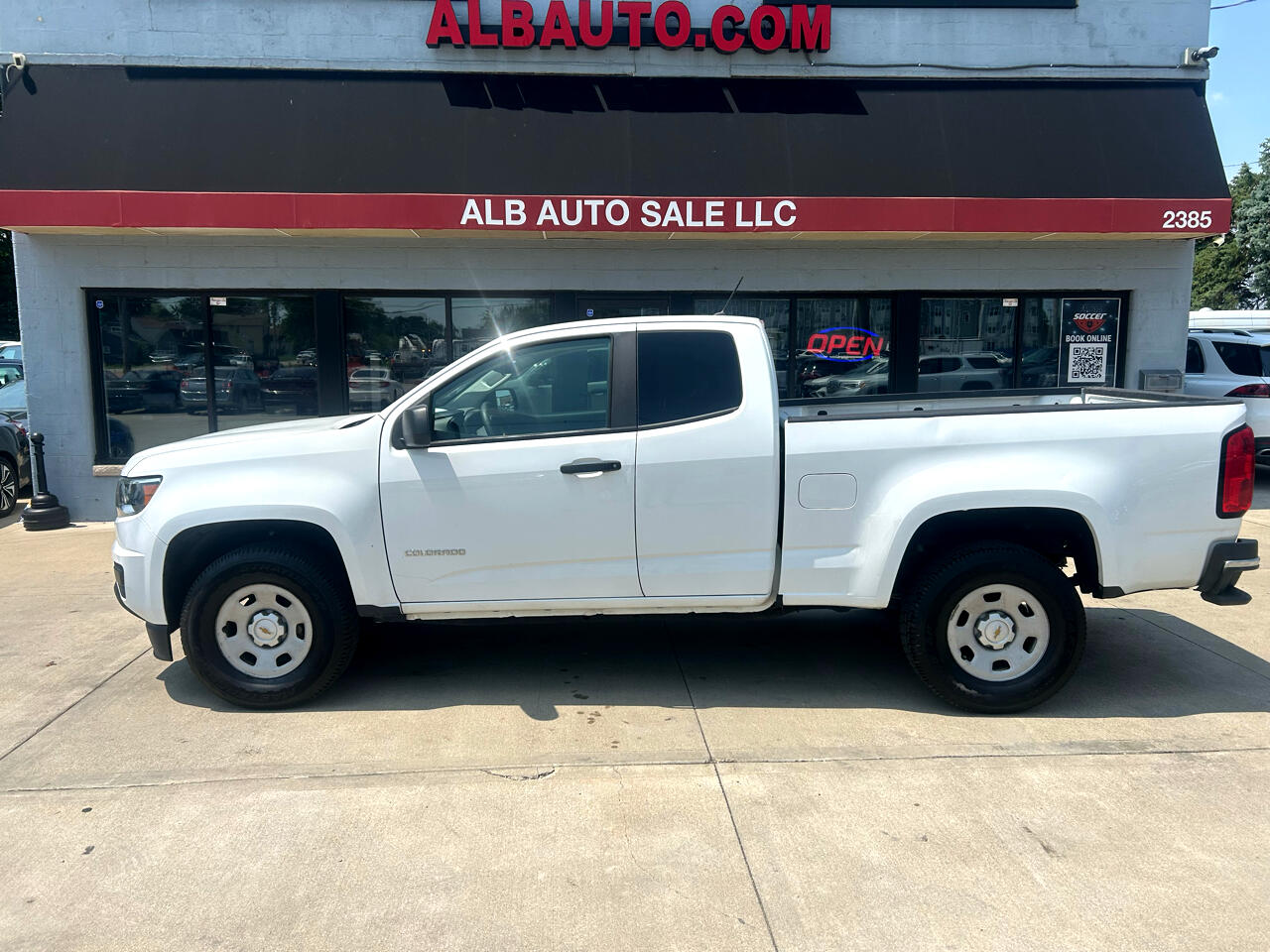 Chevrolet Colorado Work Truck Ext. Cab 2WD 2017 Chevrolet Colorado Work Truck Ext. Cab 2WD 2017