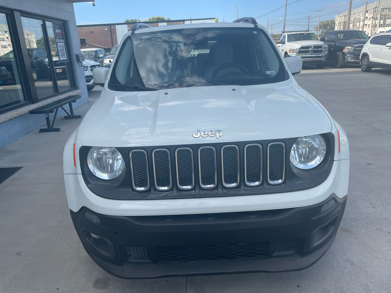 Jeep Renegade Latitude FWD 2017 Jeep Renegade Latitude FWD 2017