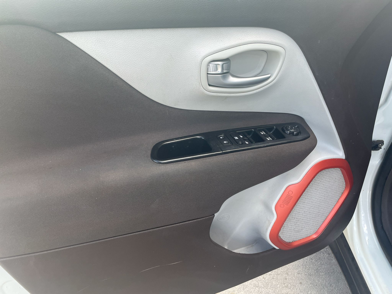 Jeep Renegade Latitude FWD 2017 Jeep Renegade Latitude FWD 2017