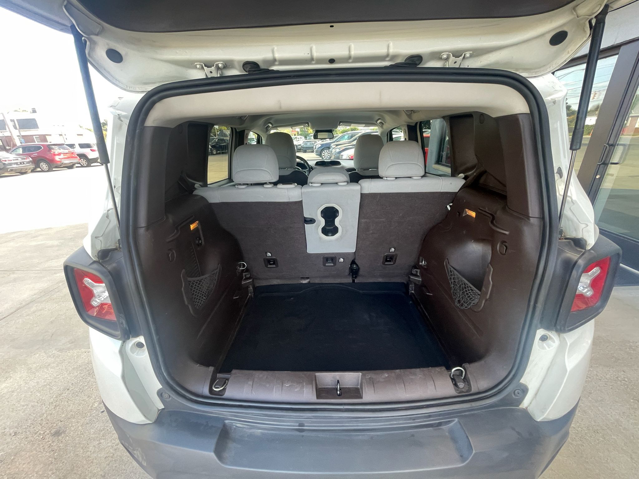 Jeep Renegade Latitude FWD 2017 Jeep Renegade Latitude FWD 2017