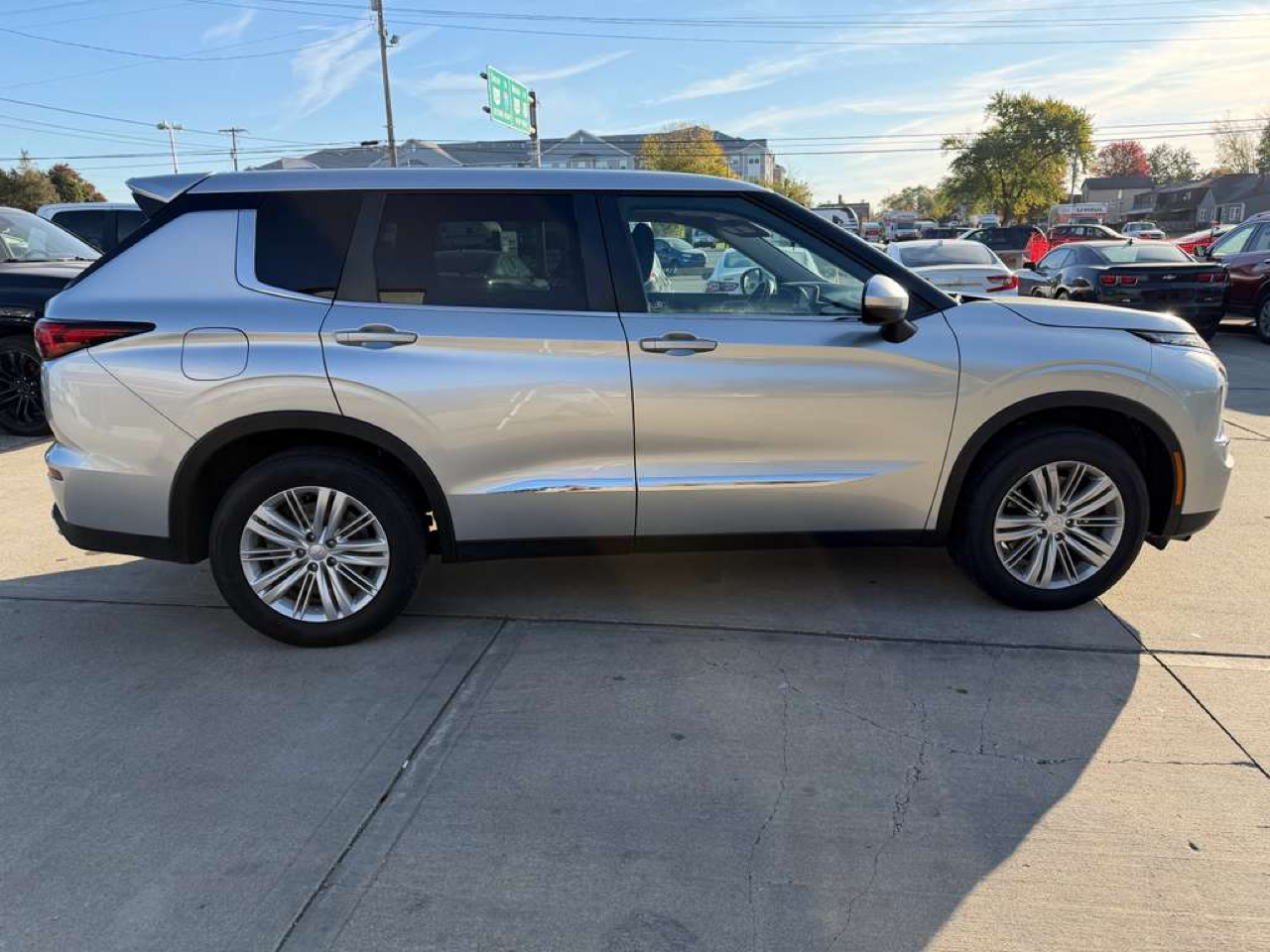 Mitsubishi Outlander ES 4WD 2022 Mitsubishi Outlander ES 4WD 2022