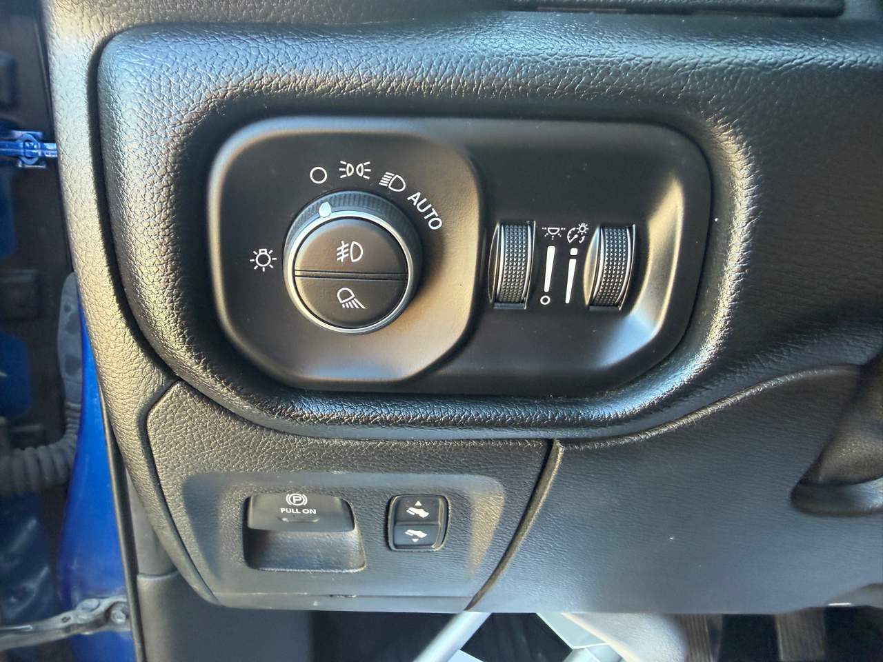 RAM 1500 Big Horn Crew Cab SWB 4WD 2019 RAM 1500 Big Horn Crew Cab SWB 4WD 2019