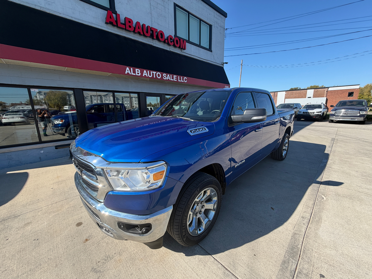 RAM 1500 Big Horn Crew Cab SWB 4WD 2019 RAM 1500 Big Horn Crew Cab SWB 4WD 2019