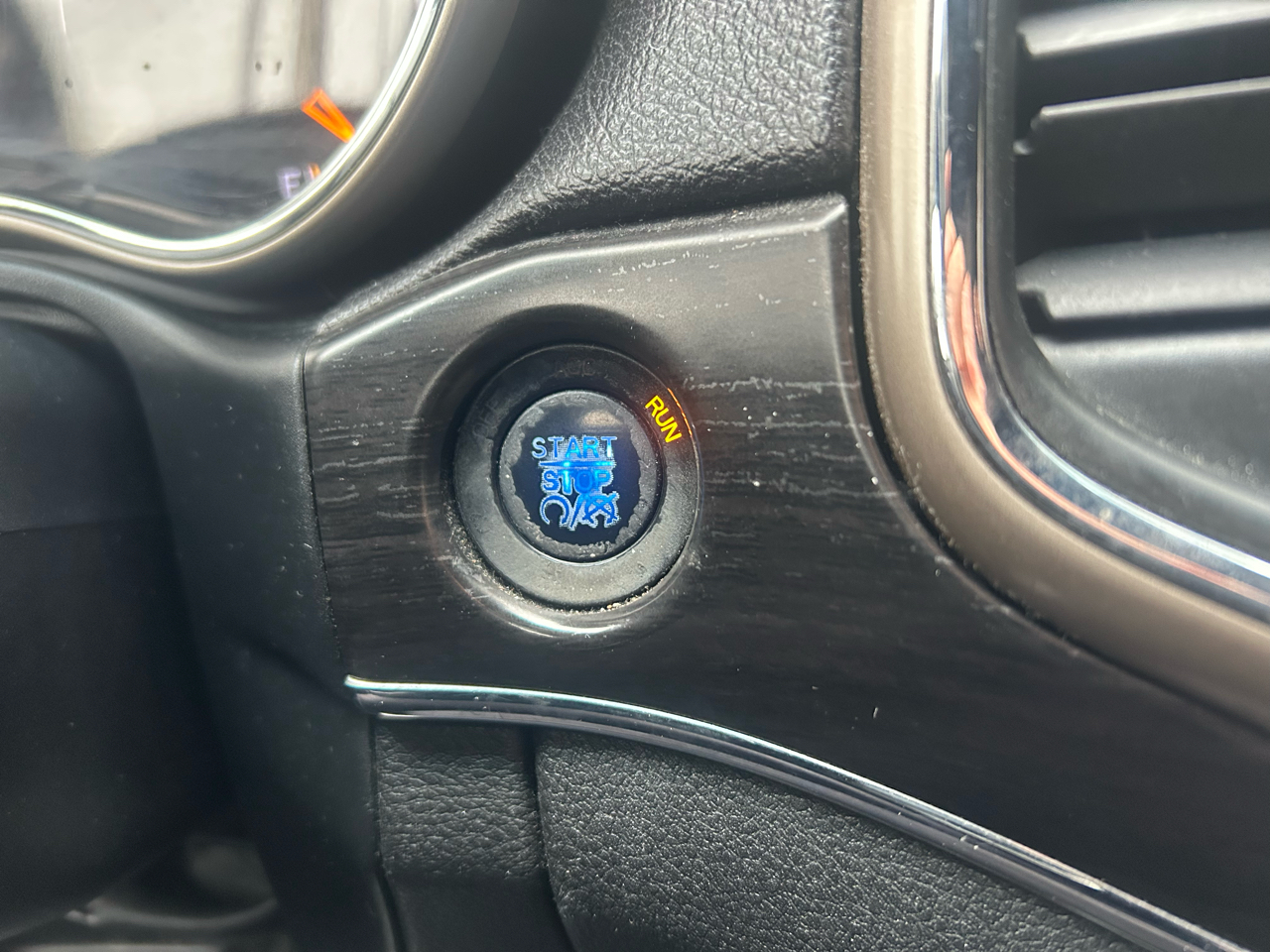 Jeep Grand Cherokee Limited 4WD 2014 Jeep Grand Cherokee Limited 4WD 2014