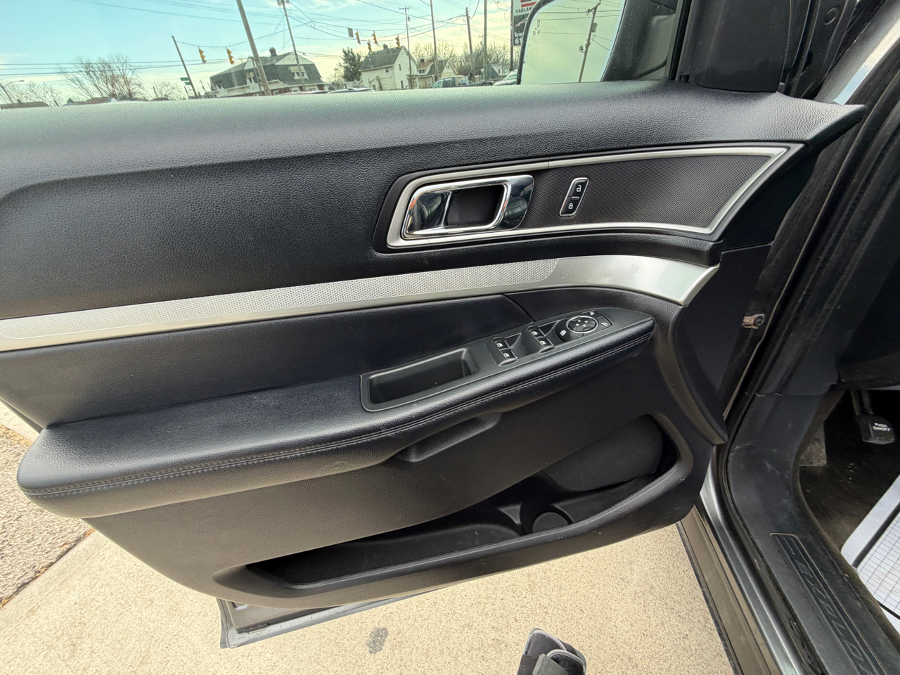 Ford Explorer XLT FWD 2017