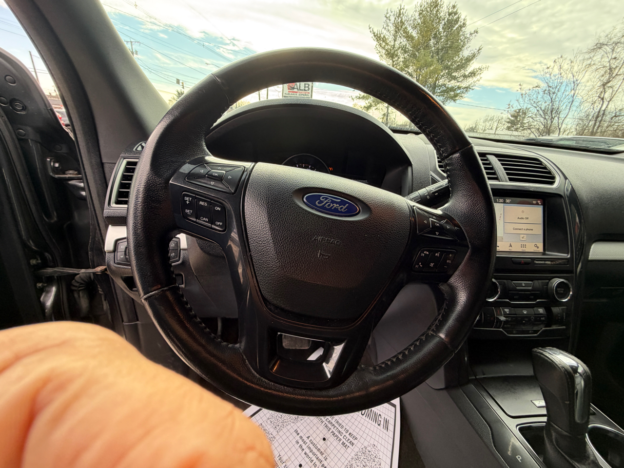 Ford Explorer XLT FWD 2017