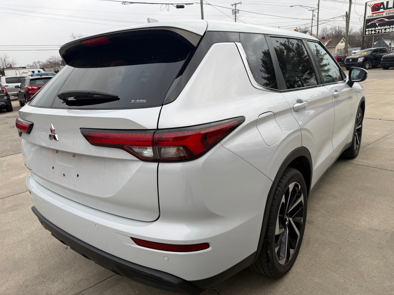 Mitsubishi Outlander ES 4WD 2022
