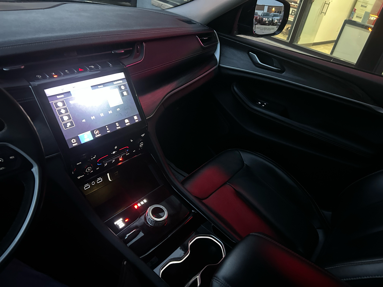 Jeep Grand Cherokee Limited 4WD 2023