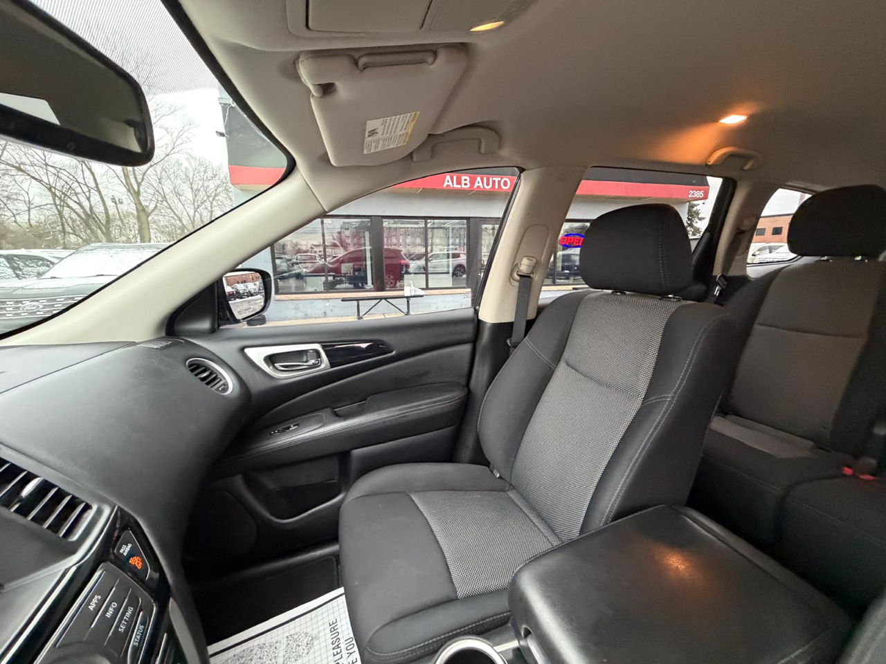 Nissan Pathfinder Platinum 4WD 2018