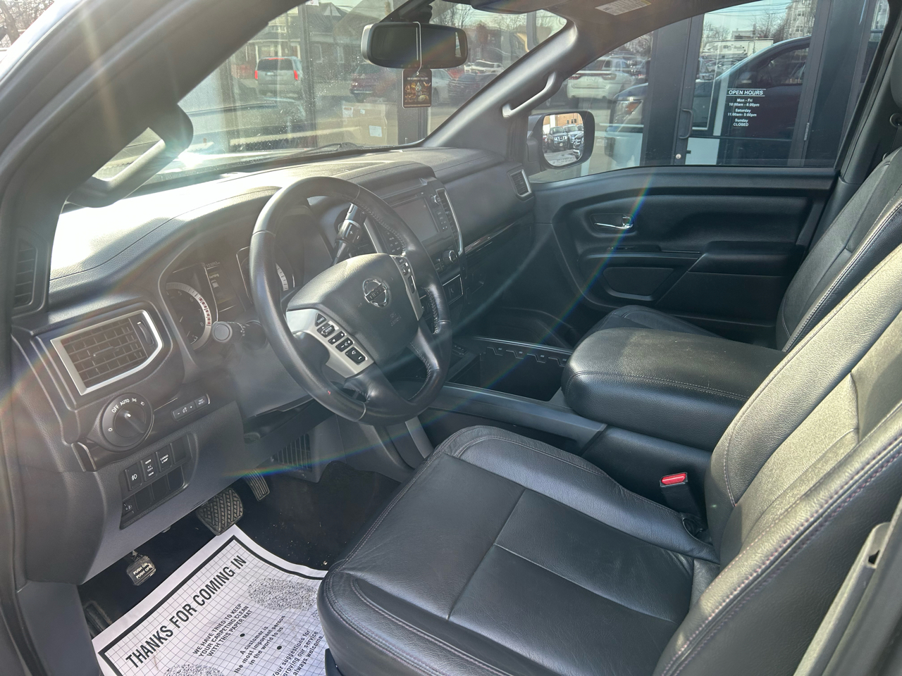 Nissan Titan Platinum Reserve Crew Cab 2WD 2018