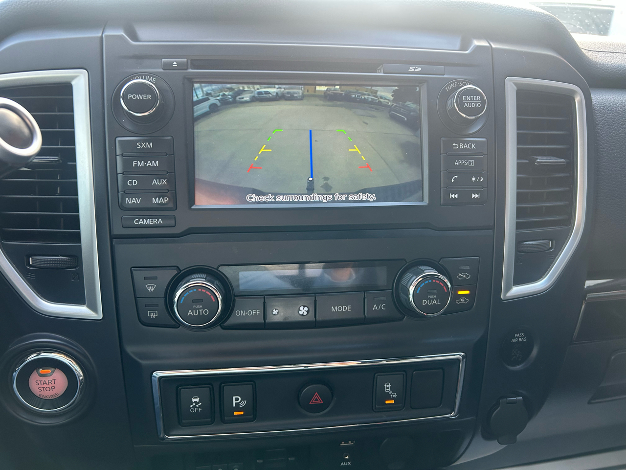 Nissan Titan Platinum Reserve Crew Cab 2WD 2018