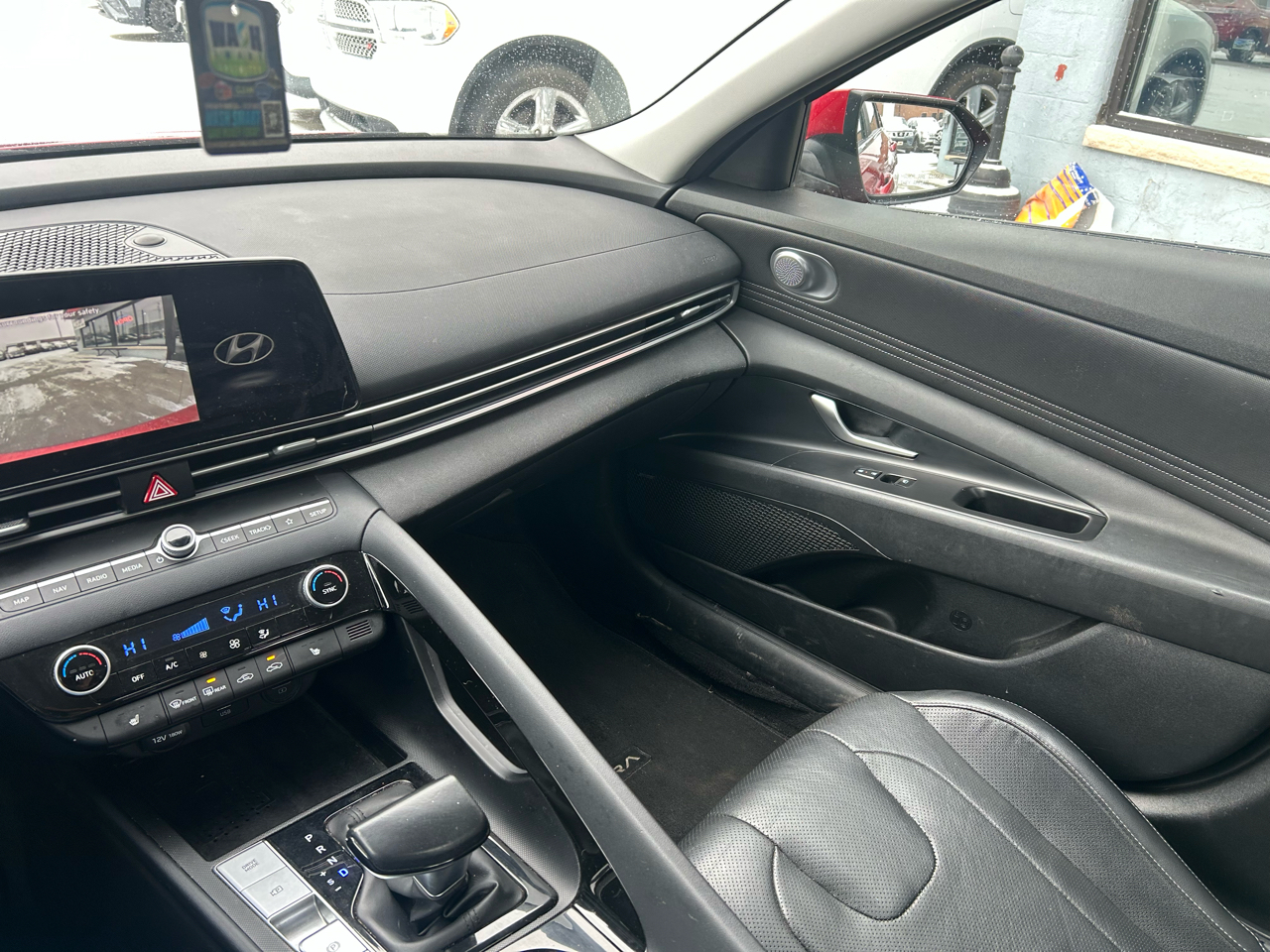 Hyundai Elantra Limited 2022