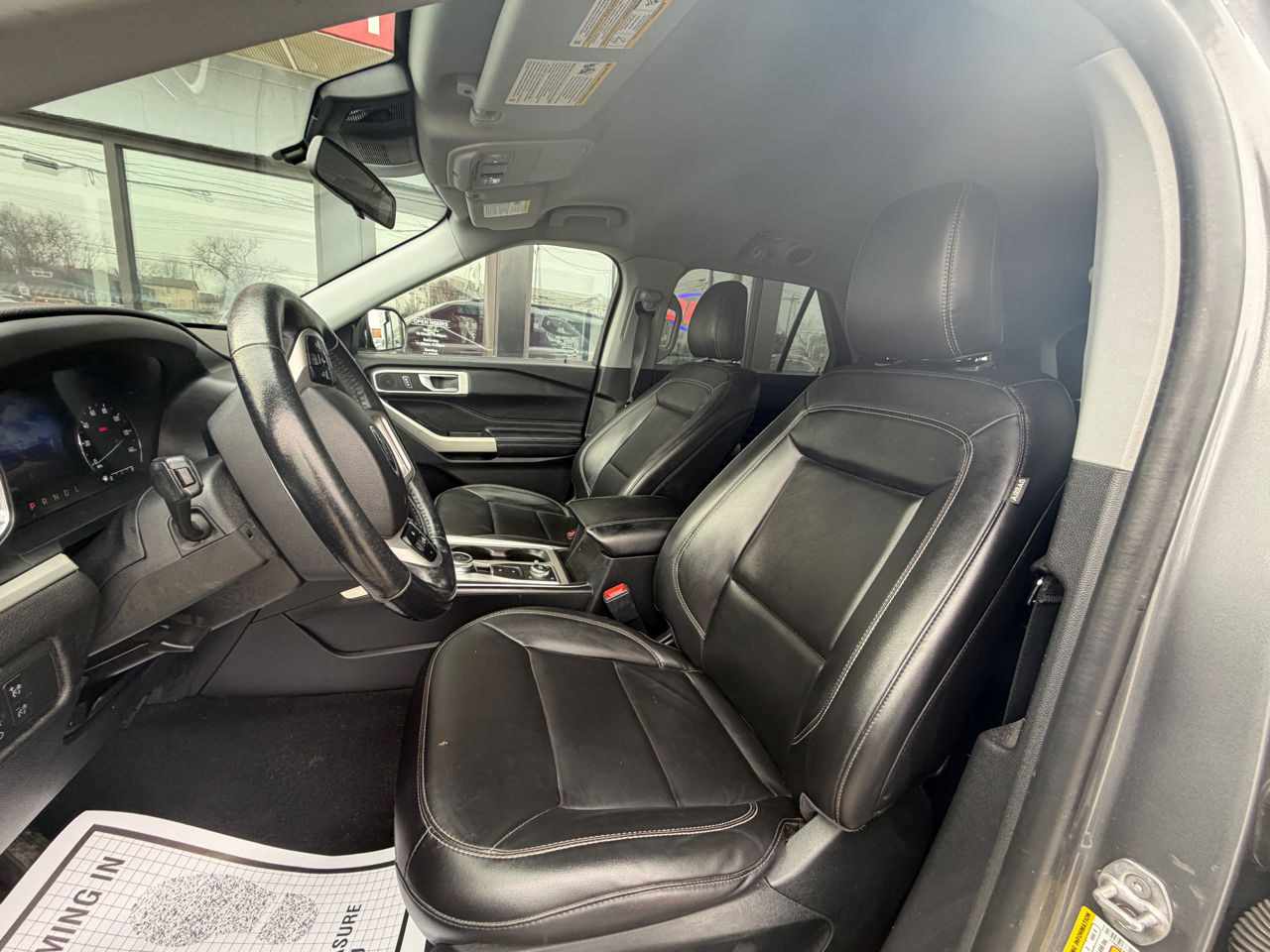 Ford Explorer XLT AWD 2022