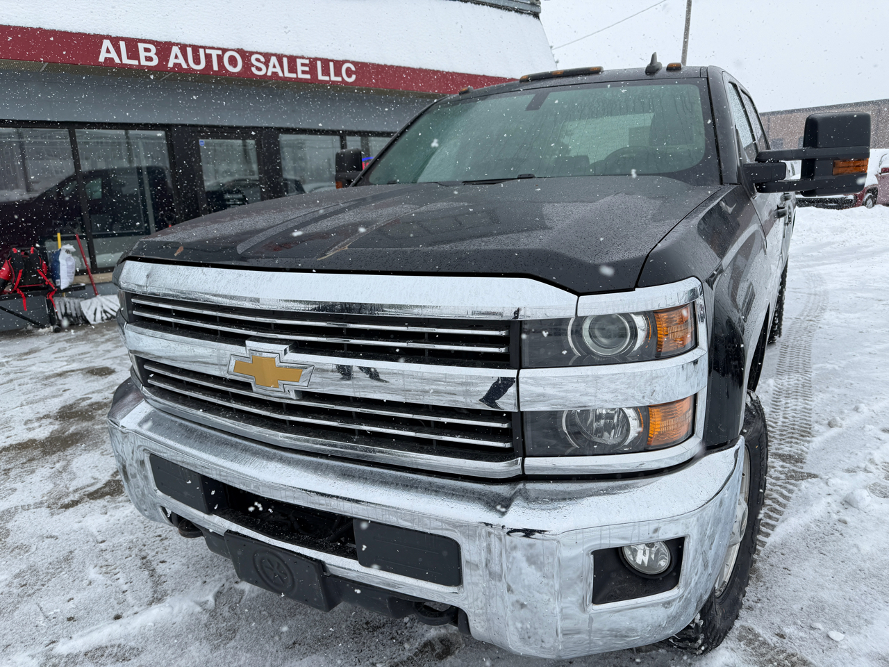 Chevrolet Silverado 2500HD LT Crew Cab 4WD 2017