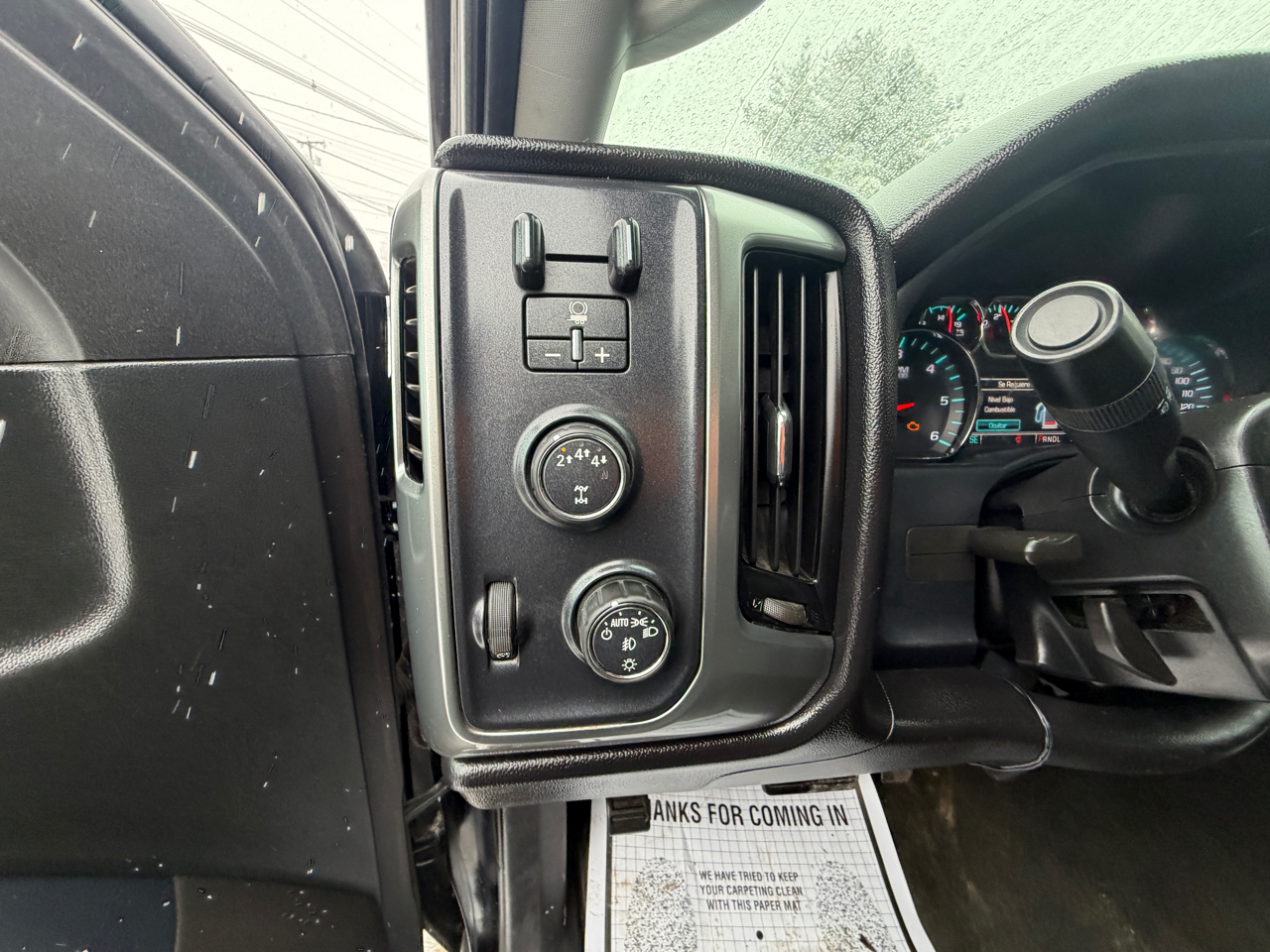 Chevrolet Silverado 2500HD LT Crew Cab 4WD 2017