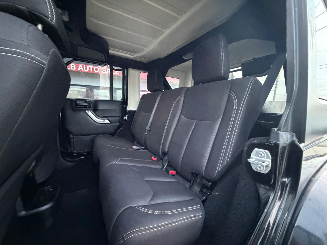 Jeep Wrangler JK Unlimited Sahara 4WD 2018