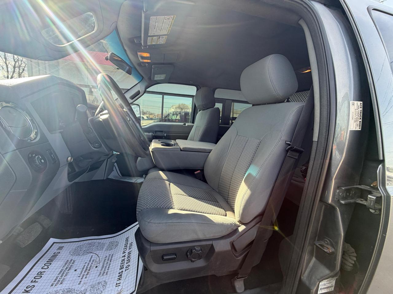 Ford F-250 SD King Ranch Crew Cab 2WD 2013