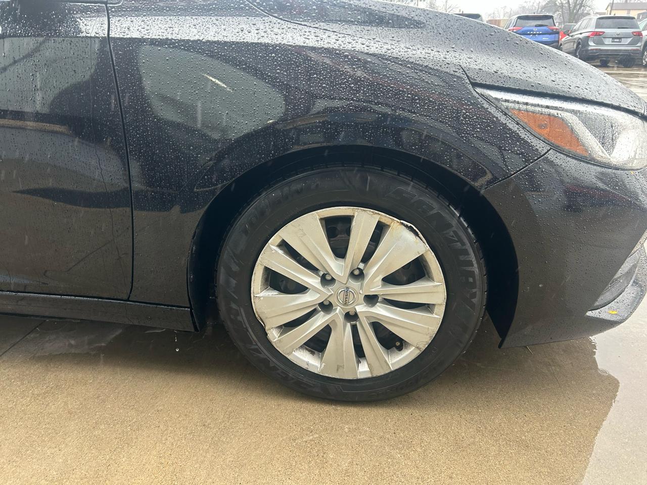 Nissan Sentra S 2020