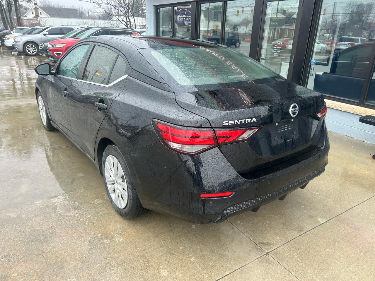 Nissan Sentra S 2020