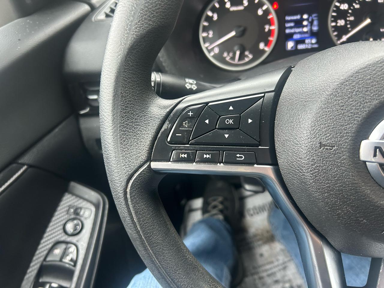 Nissan Sentra S 2020