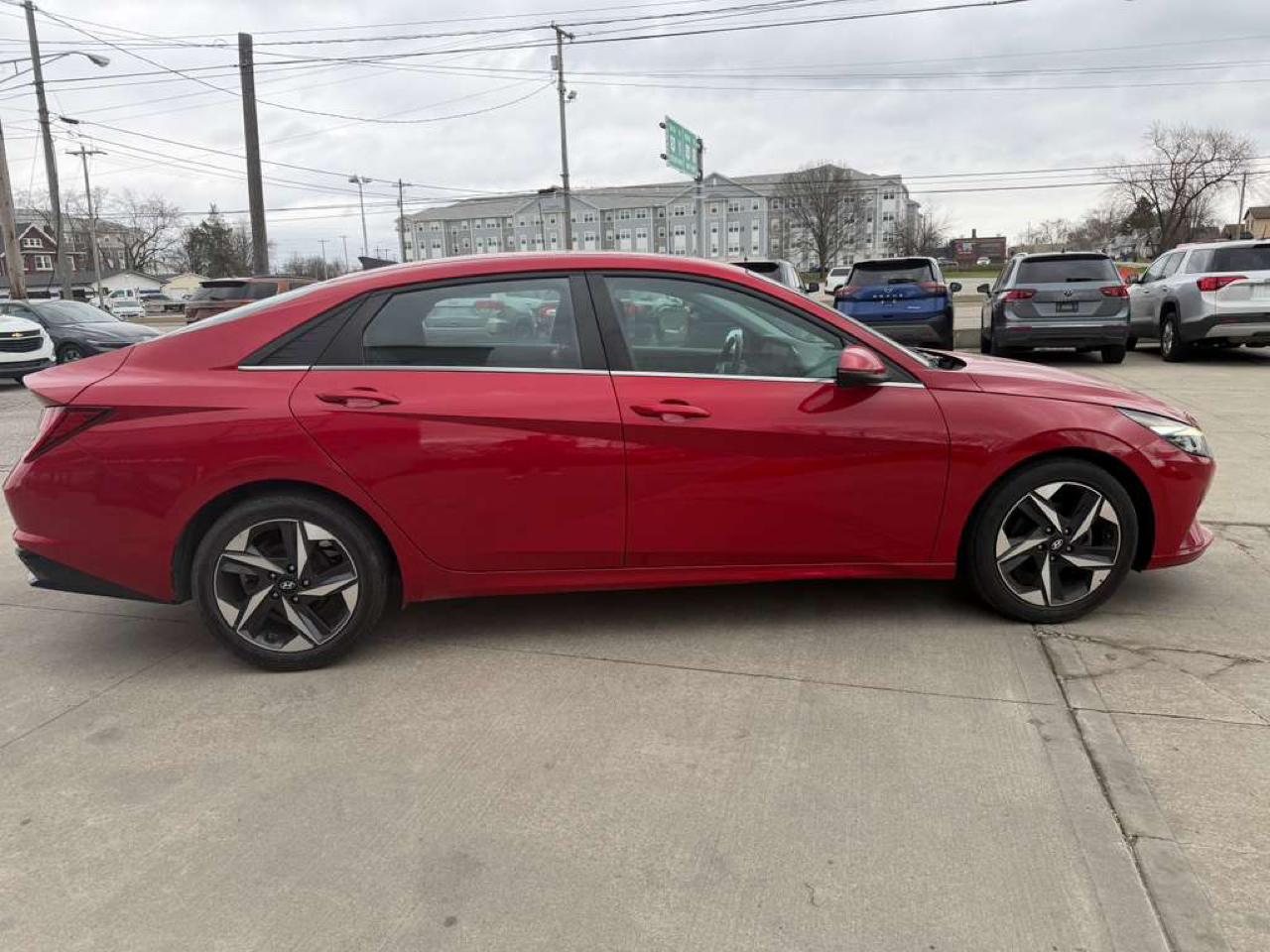 Hyundai Elantra Limited 2022