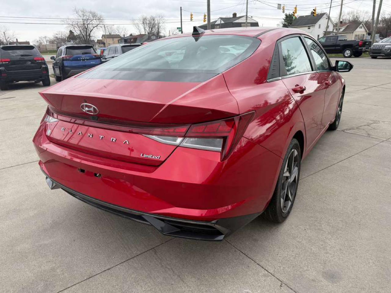 Hyundai Elantra Limited 2022