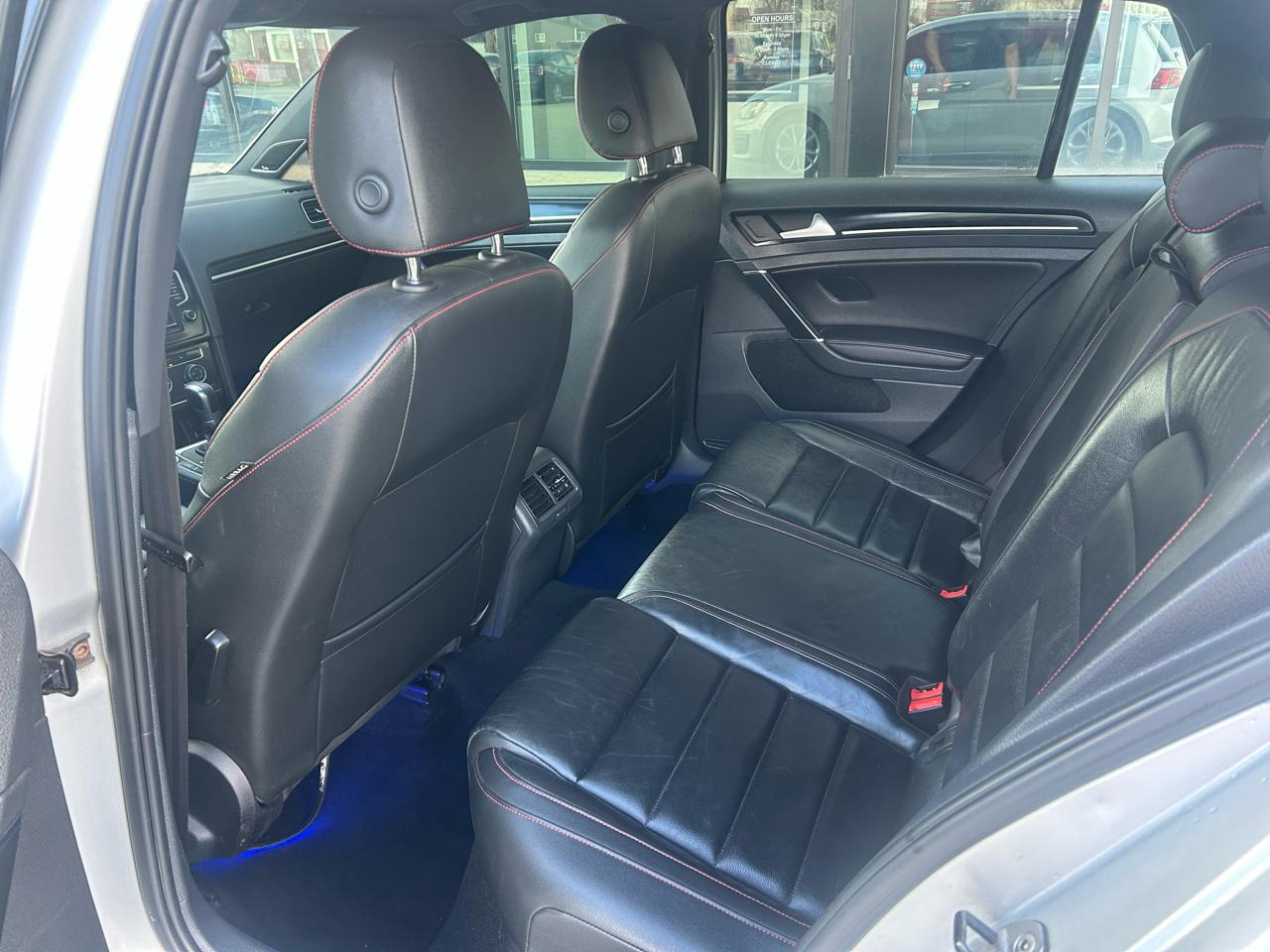 Volkswagen GTI Autobahn 6A 4-Door 2016