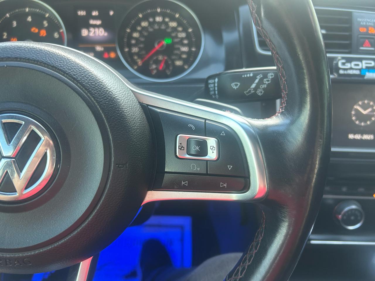 Volkswagen GTI Autobahn 6A 4-Door 2016